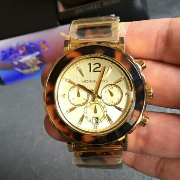 Brand new Michael Kors Tortoise Acrylic watch